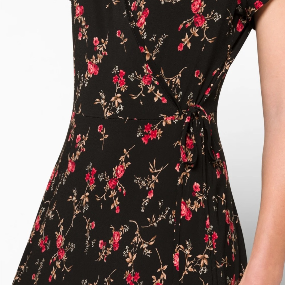 Kaileigh -wrap knit dress/ black